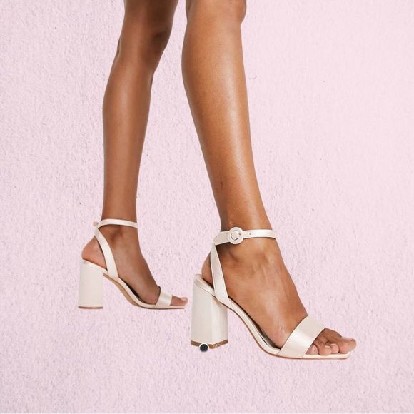 NIB Women’s work bridal heels Be Mine Wink Block Heel Satin Sandals Blush Size 7 - Picture 3 of 8